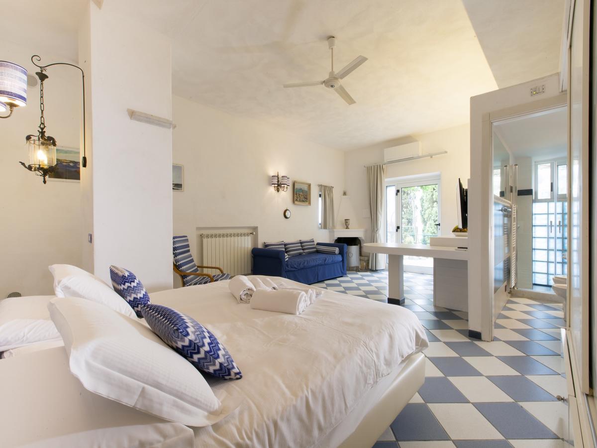 I Giardini Dei Sensi Aparthotel Positano Bagian luar foto