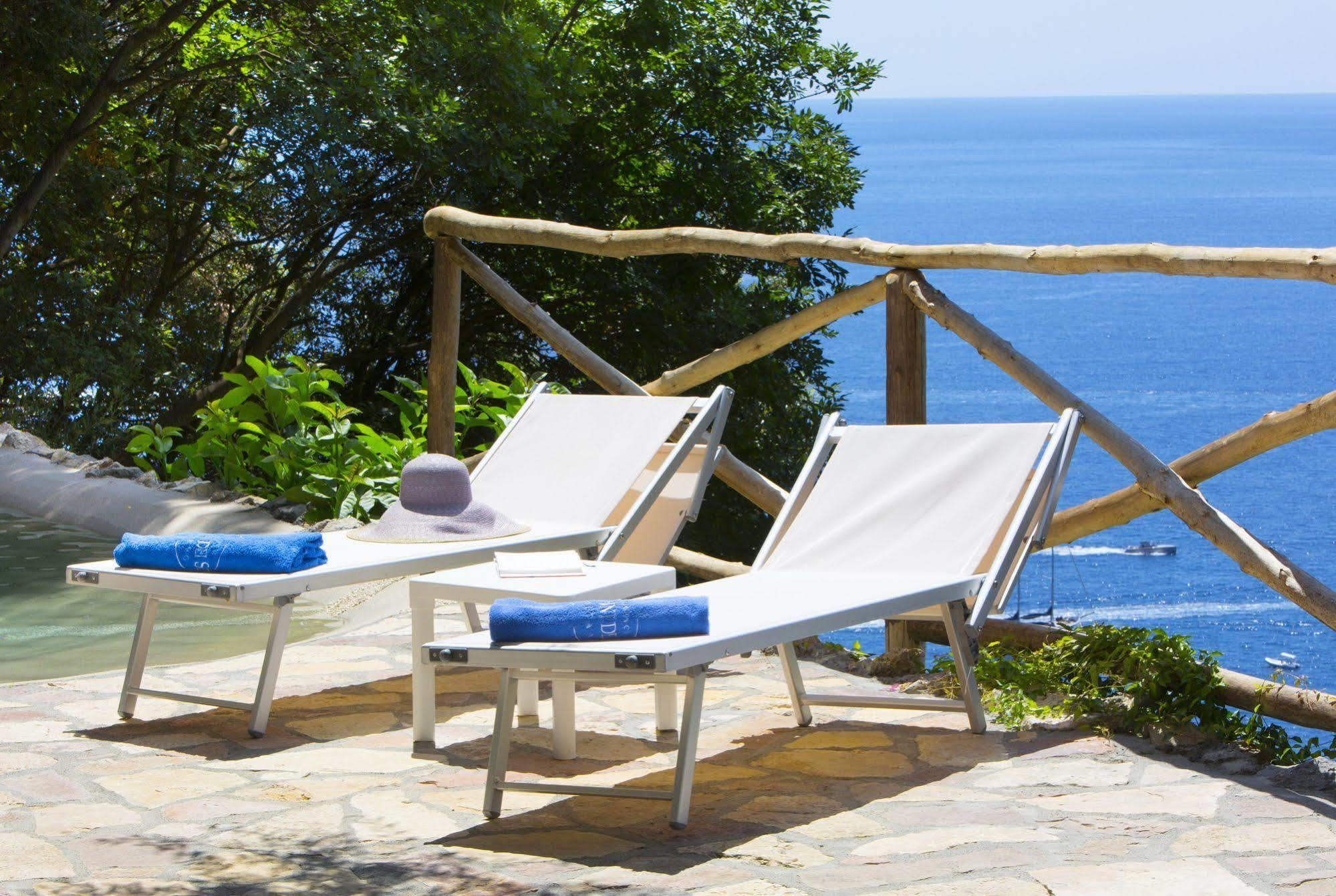 I Giardini Dei Sensi Aparthotel Positano Bagian luar foto