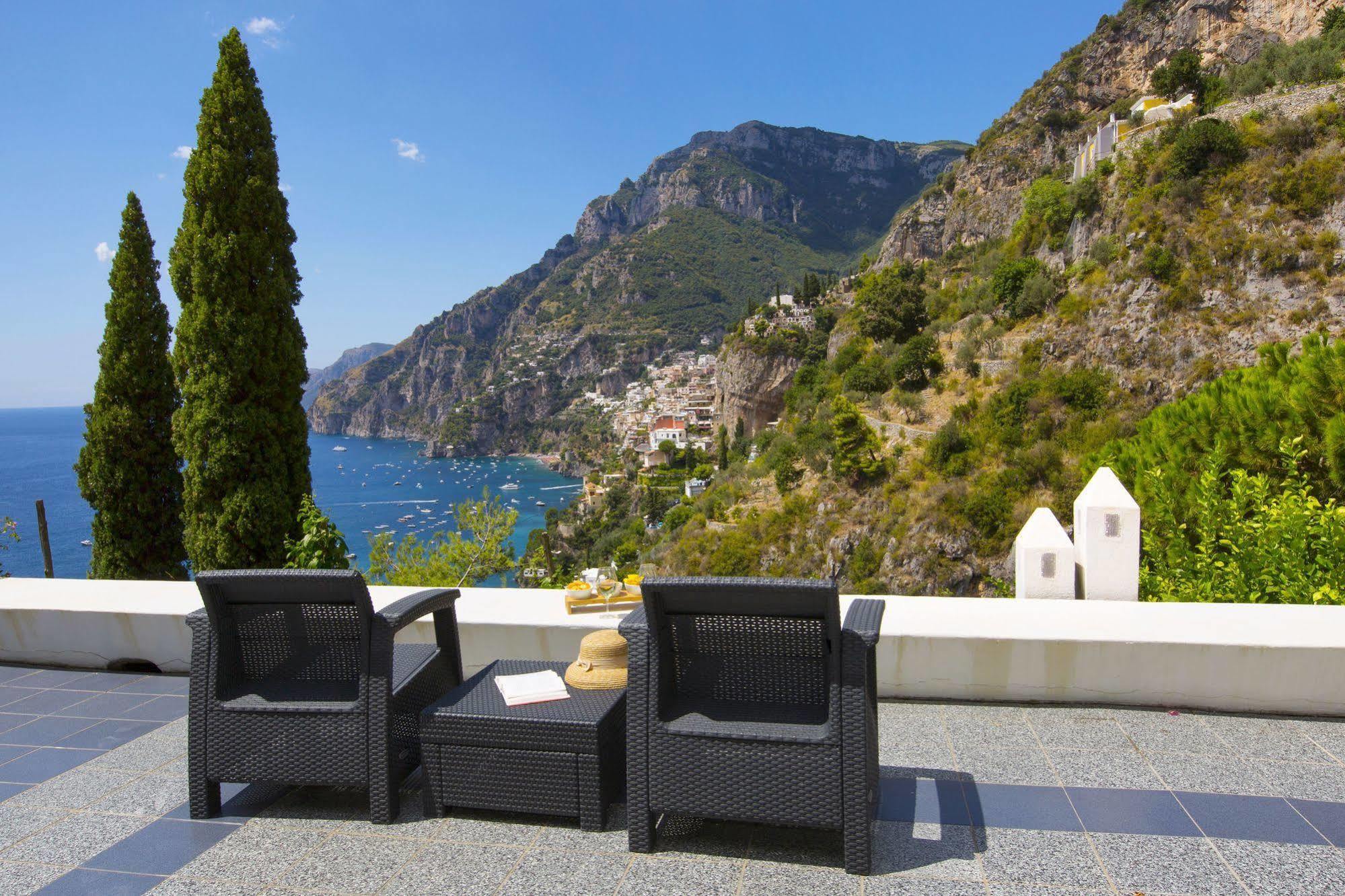 I Giardini Dei Sensi Aparthotel Positano Bagian luar foto