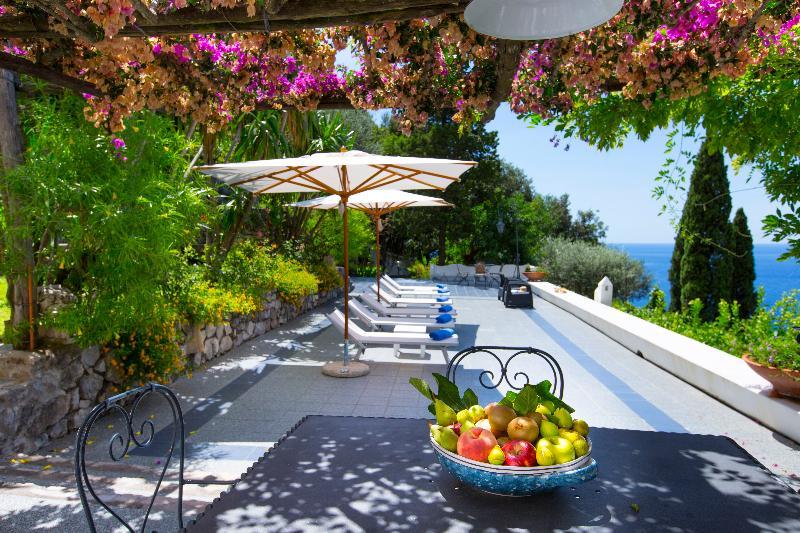 I Giardini Dei Sensi Aparthotel Positano Bagian luar foto